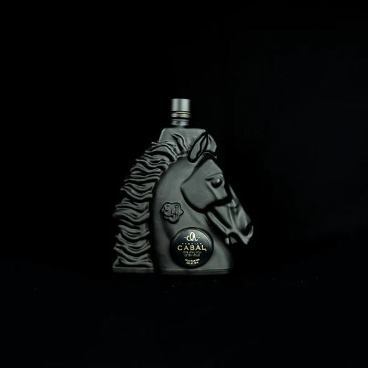 Cabal Botella de Caballo Extra Anejo 750 ml